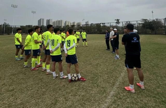 奥运冠军宁忠岩加盟东北超哈尔滨队 助力区域足