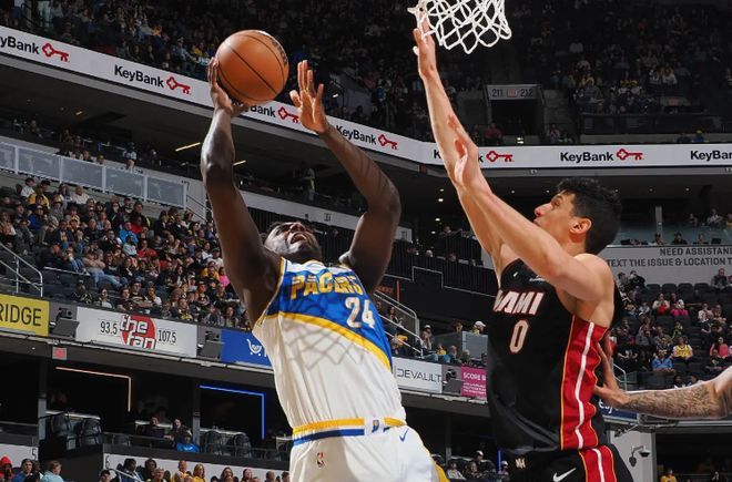 印第安纳步行者力克热火 科比·布朗全面爆发引