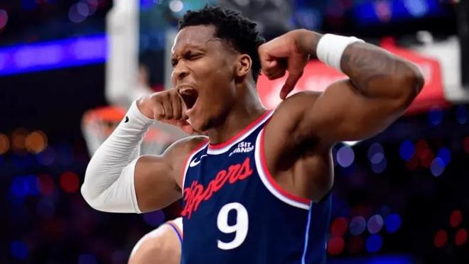 快船惨败马刺伦纳德独木难支 其他球员状态低迷