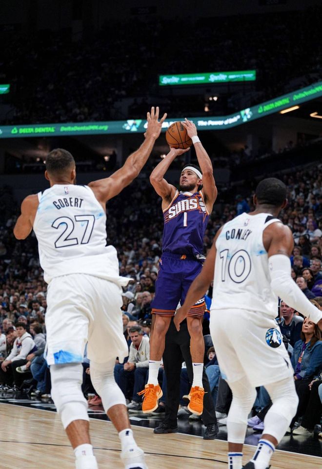 雷霆马刺争夺西部前二 湖人掘金火箭锁定季后赛